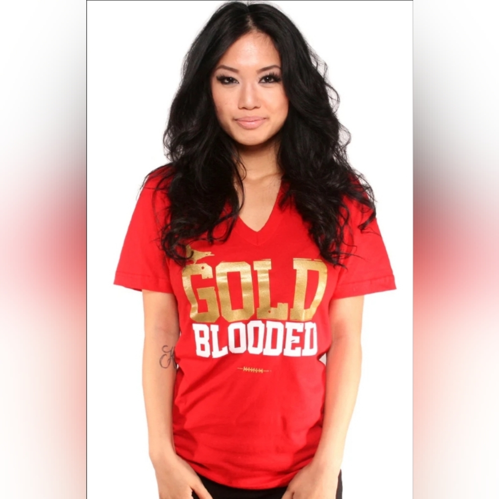 New Without Tags Adapt ClothingGold Blooded V-Neck San Francisco 49rs